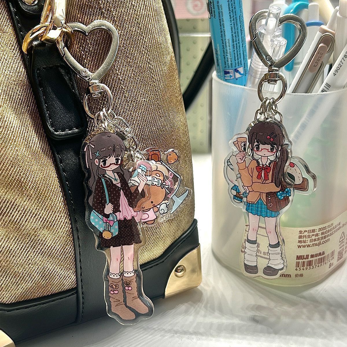 Cute Girl Aesthetic Acrylic Ph - Phone Accessories Hanging 评论和价格